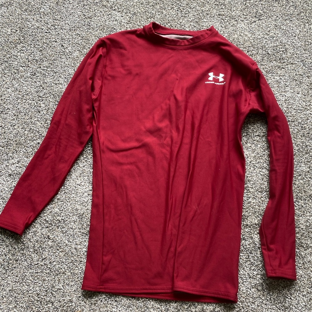 Under Armour Red cold gear Size Large